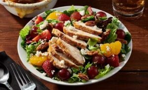 Grilled-Chicken-Strawberry-Lunch-Salad-Combo